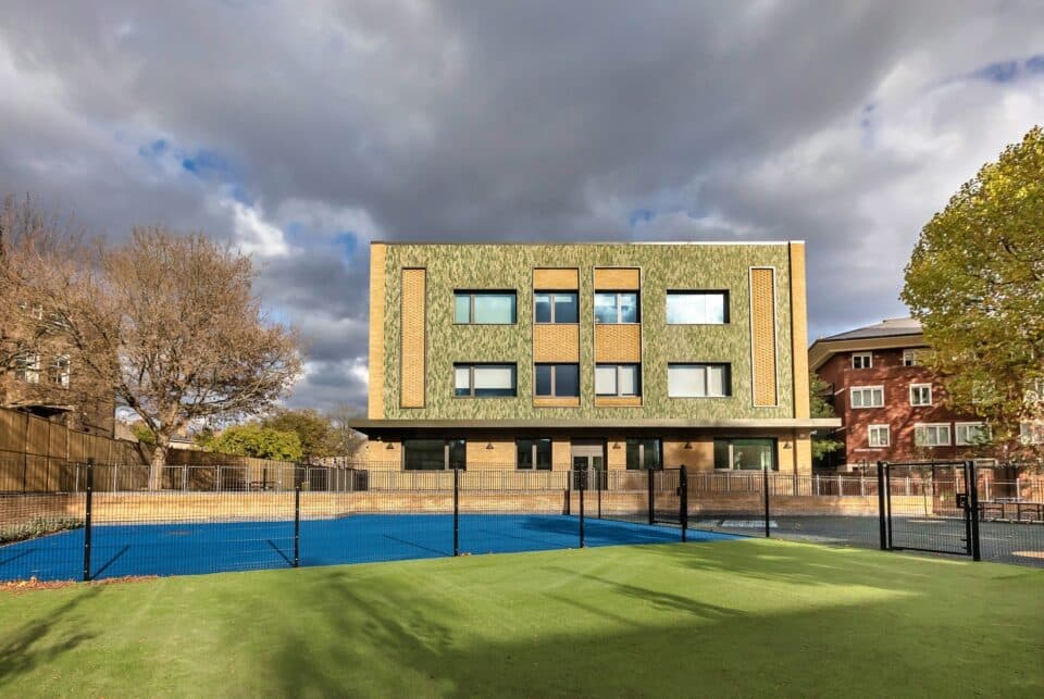 St Marylebone School - Acorn Aluminium