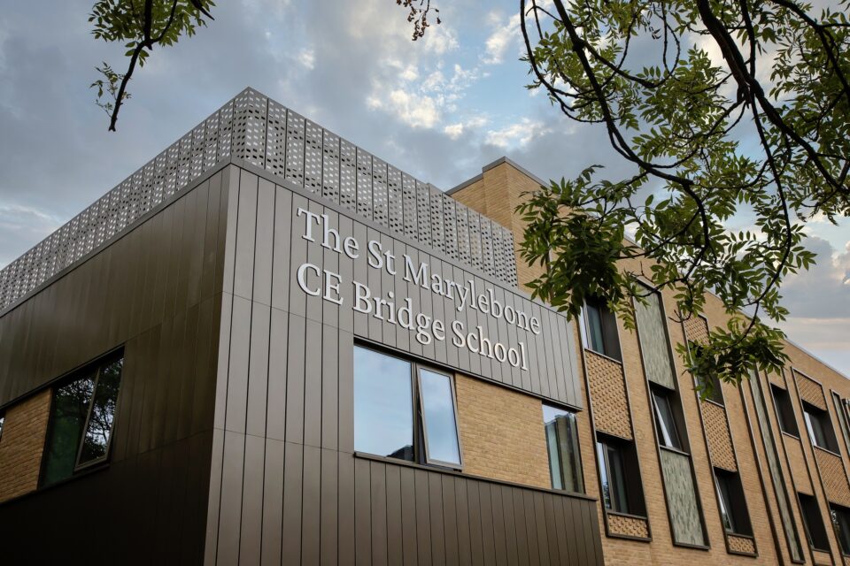 St Marylebone School - Acorn Aluminium