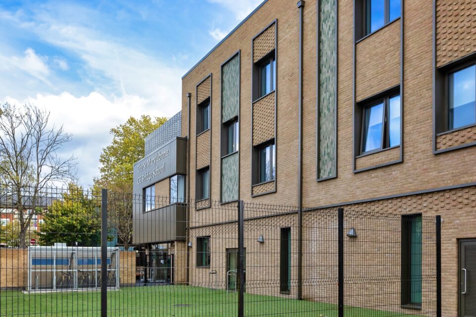 St Marylebone School - Acorn Aluminium